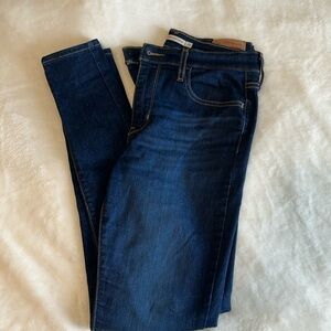 Levi super skinny denim jeans